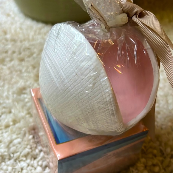 Yankee Candle Pink Sands Sea Shell and 12 Tea Lights - Picture 2 of 15